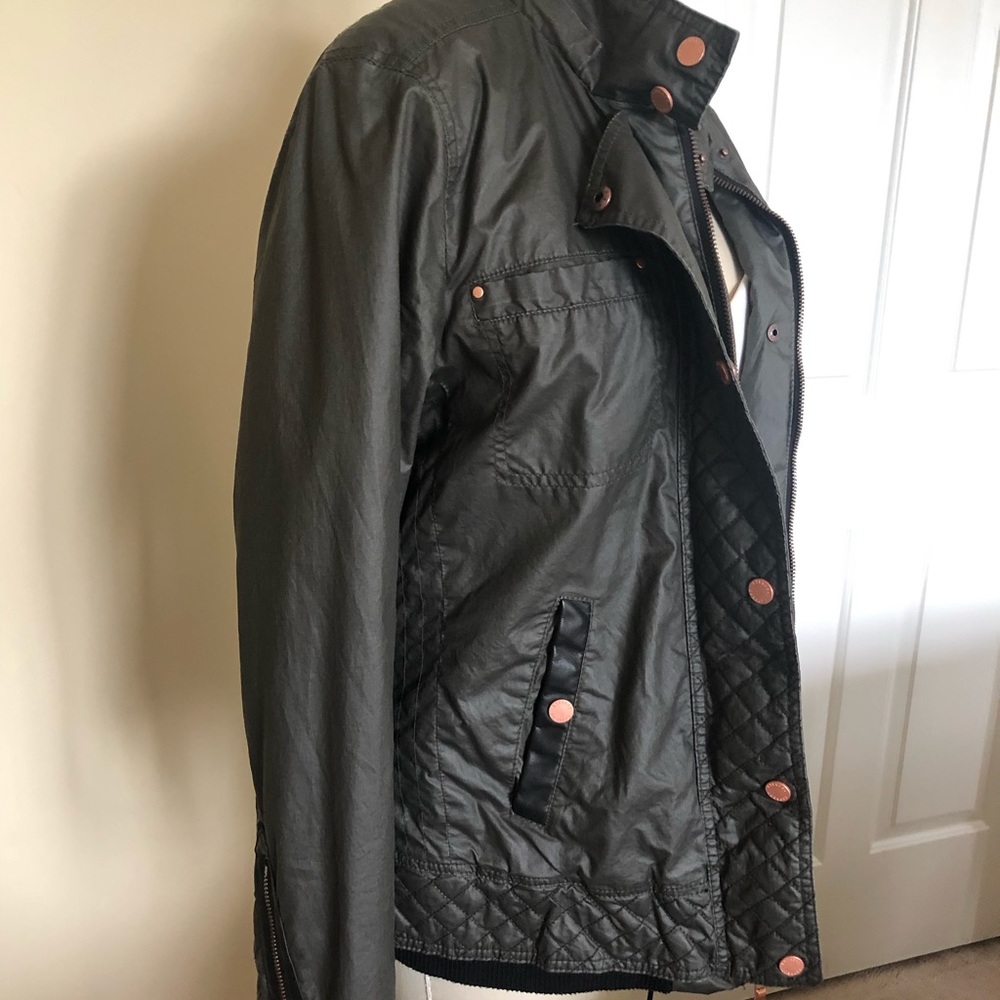 Express Jacket - Picture 4 of 5